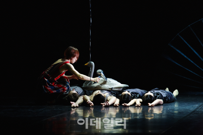 서커스 이미지