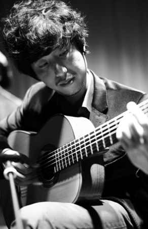 재즈 기타리스트 박윤우 트리오