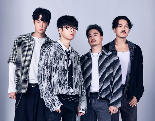 About 아티스트 이미지