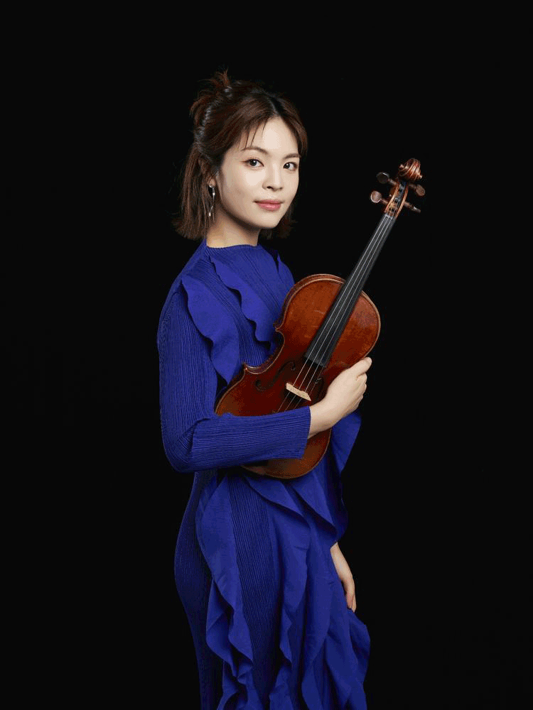 Jiyoon Lee plays Dvorak's Violin Concerto
